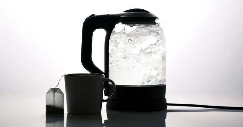 Comment mettre un chauffe-eau en marche forcée (sans rien casser)